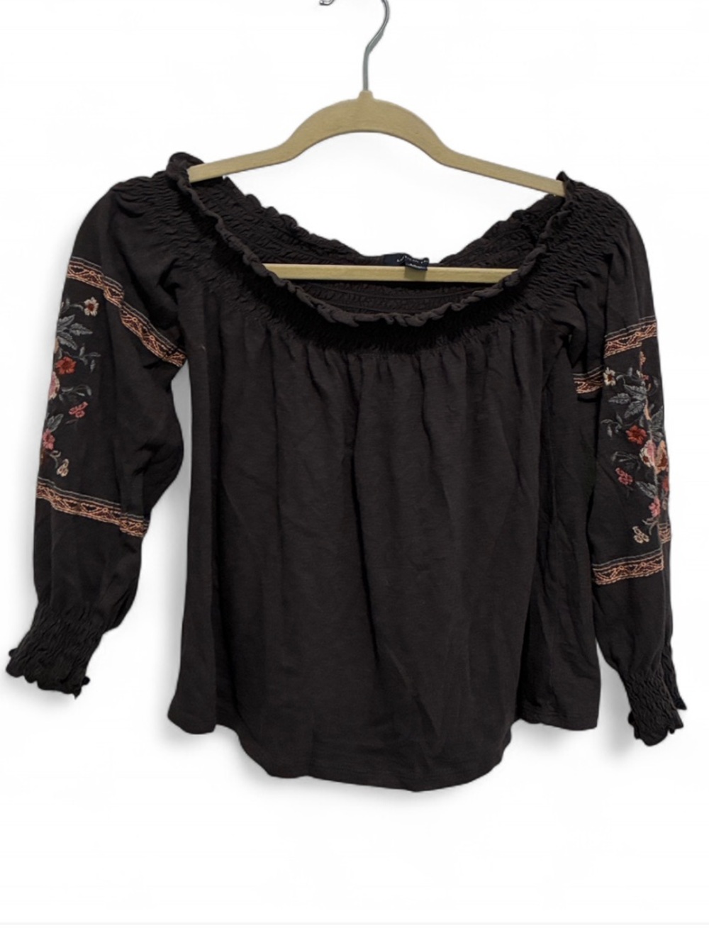 American Eagle Gray Off-Shoulder Peasant Blouse with Floral Embroidery